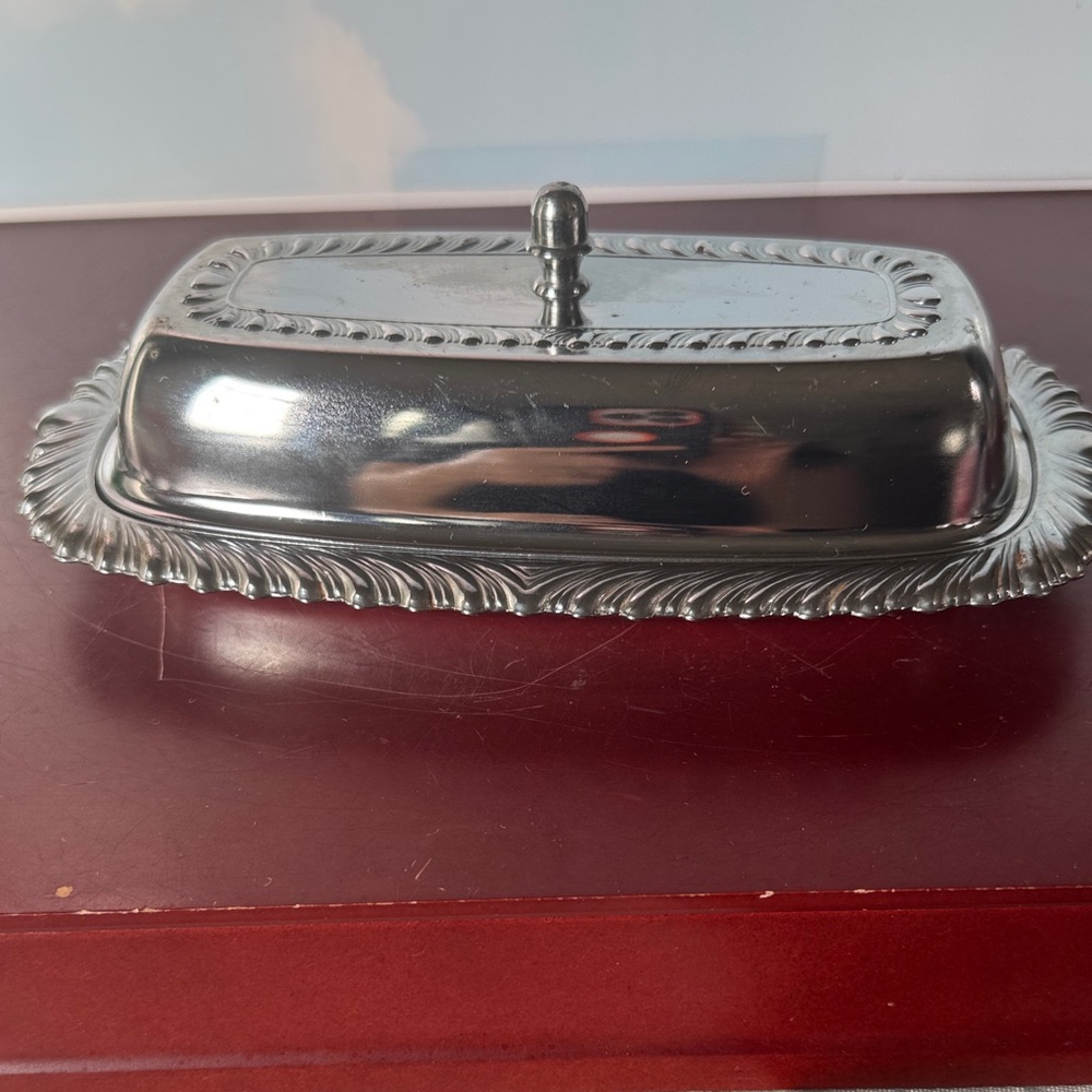 Vintage Irvinware Stainless Steel Butter Dish W/Glass Liner 1/4 Lb *Made In USA* - Picture 2 of 14